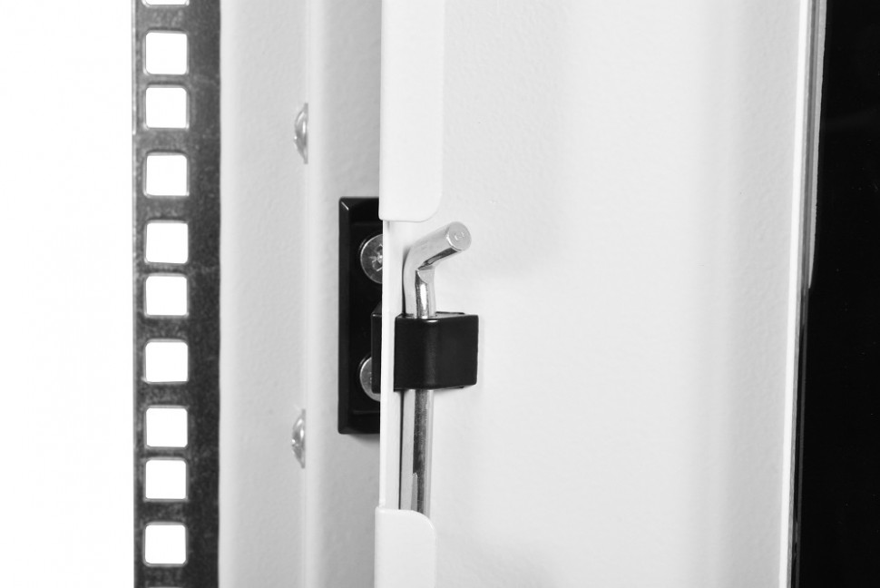 ЦМО Шкаф телекоммуникационный напольный 47U (800 х 800) дверь стекло, цвет черный (ШТК-М-47.8.8-1ААА-9005)