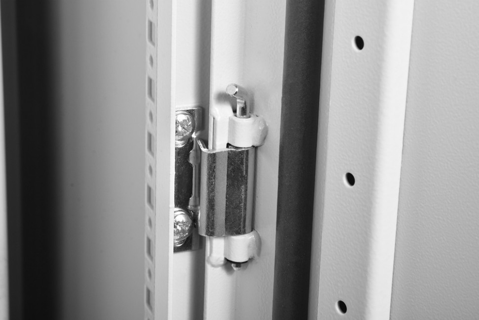 Отдельный электротехнический шкаф IP55 в сборе (В1800xШ1200xГ600) EME с двумя дверьми, цоколь 100 мм