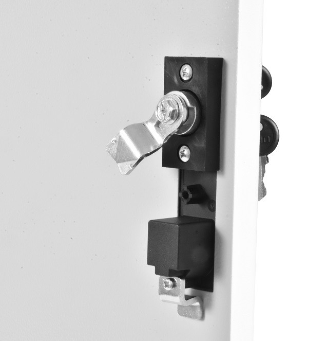 ЦМО Шкаф телекоммуникационный настенный разборный 15U (600 х 520), съемные стенки, дверь металл (ШРН-М-15.500.1)